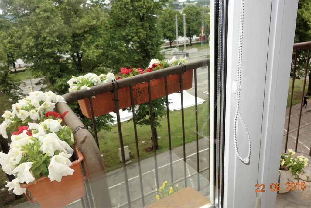 Riga Old Town River View With Balcony Luaran gambar